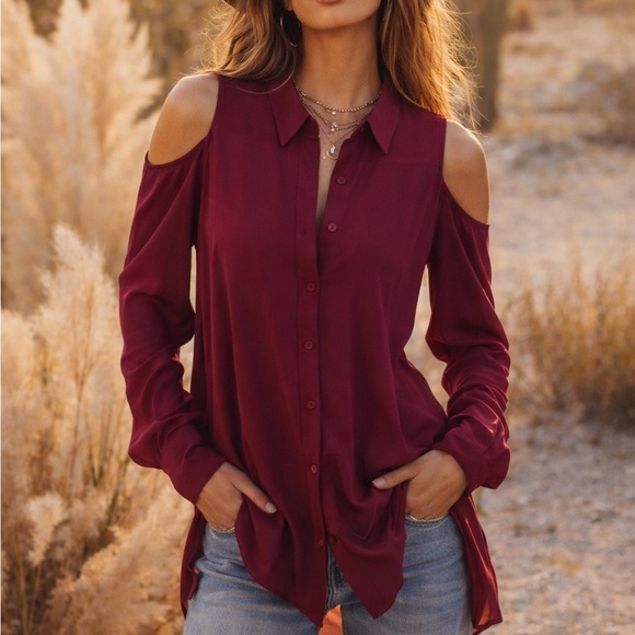 Express Tops - New With Tags Red Wine Colored Cutout Shoulders Long Sleeve Size Medium